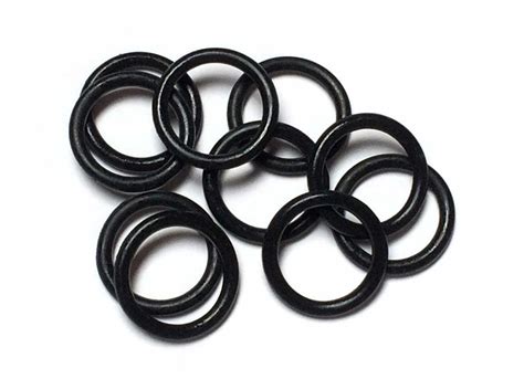 Fluoroelastomer (FKM)